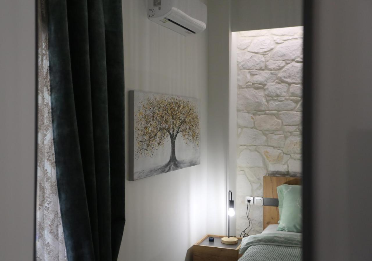 La Larissa Luxury Apartments Peneus מראה חיצוני תמונה